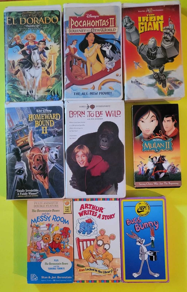 Disney and other family VHS movies - photo 4