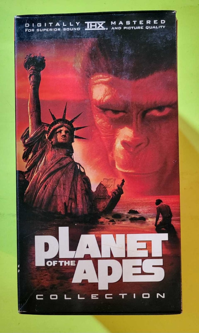 Planet of the Apes Special Collectors Edition VHS Box Set - photo 3