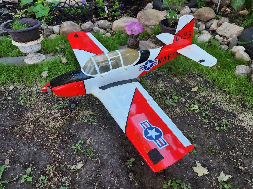 Rc airplane eflite t34 mentor 25e - photo 2