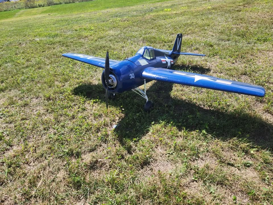 1500mm fiberglass Grumman F4F Wildcat RC Airplane - photo 4