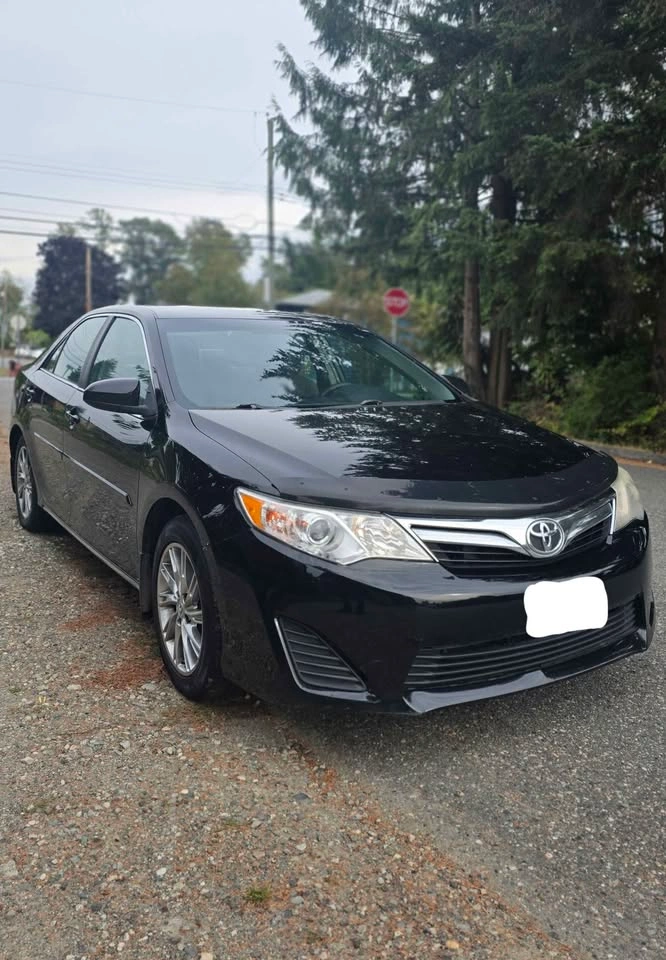 2013 Toyota Camry - photo 2