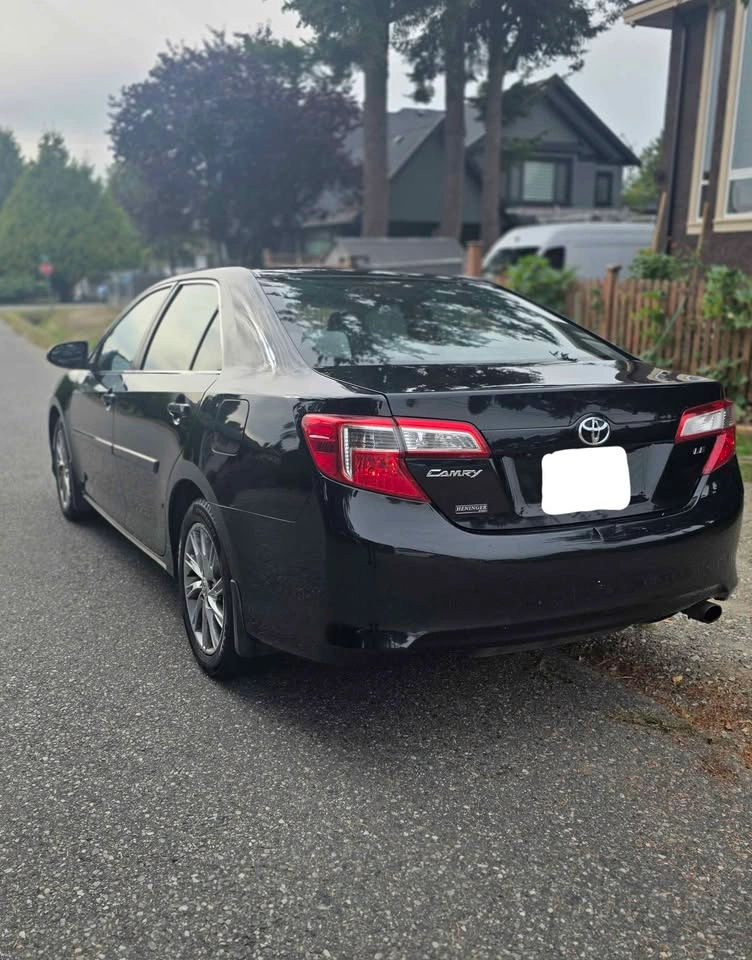 2013 Toyota Camry - photo 4