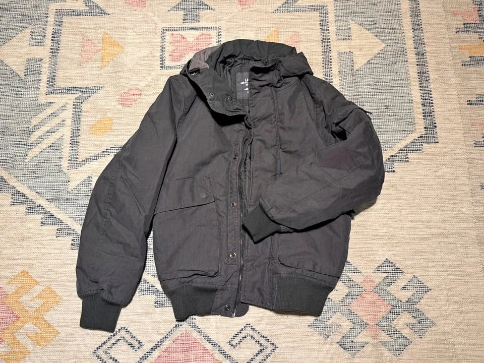 H&M Dark Grey Bomber Jacket – Unisex S – Like New