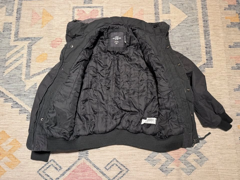 H&M Dark Grey Bomber Jacket – Unisex S – Like New - photo 2