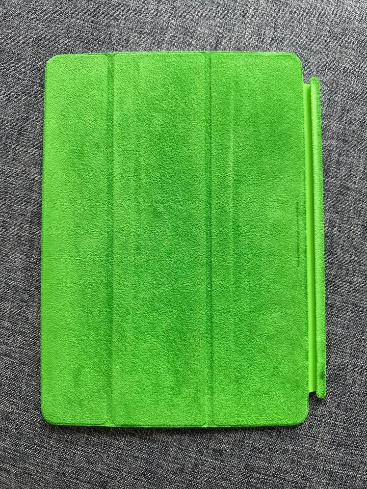 Apple Smart Cover – 9.7-inch iPad – $5 Firm - photo 2