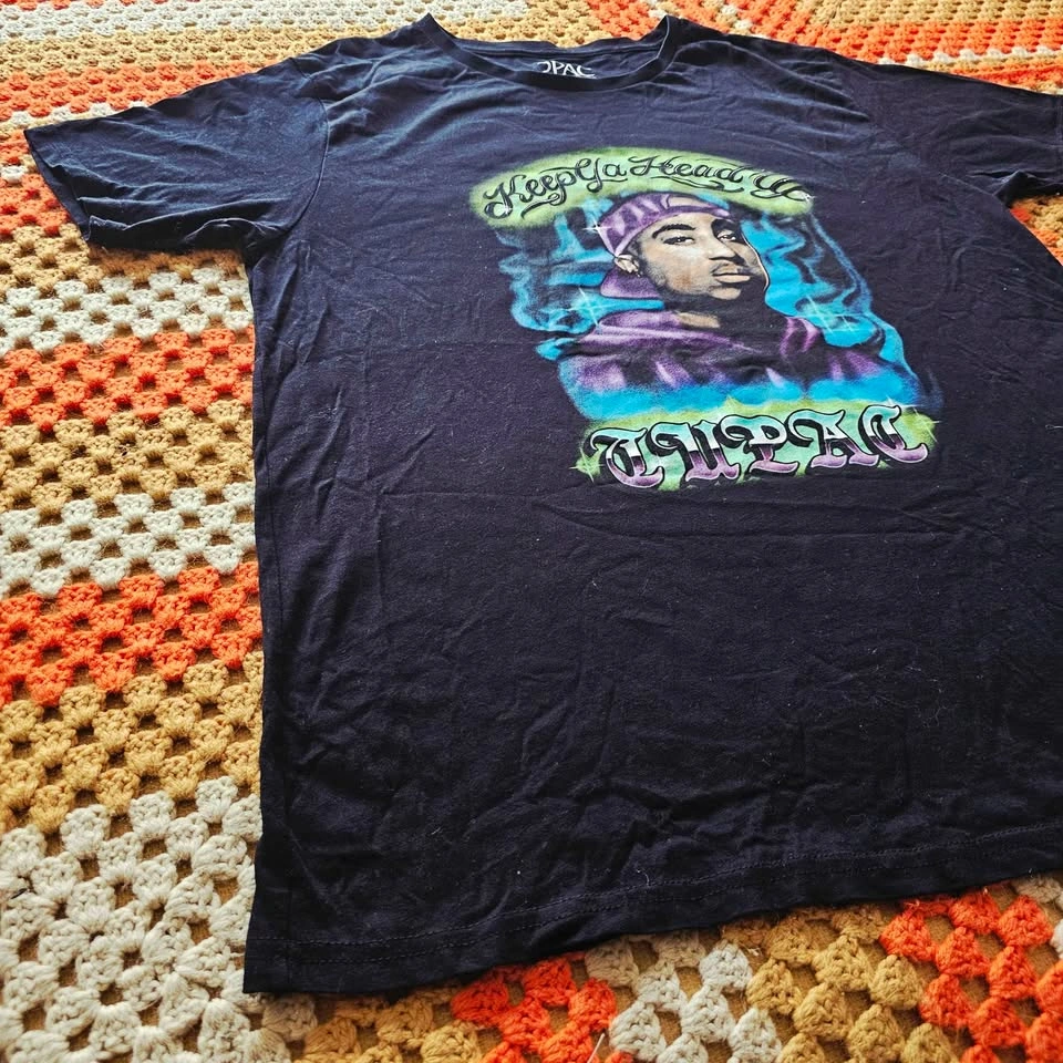 Size L Tupac 2Pac Keep Ya Head Up Airbrush Graphic Tee - photo 3