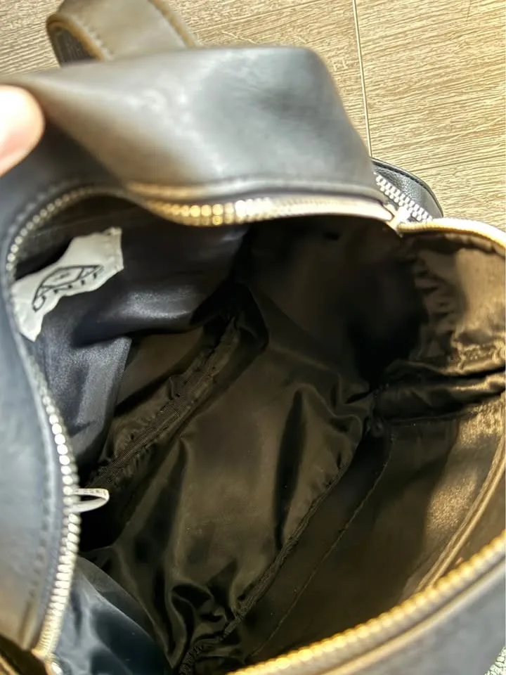 UNIF cute backpack image indicator(5)