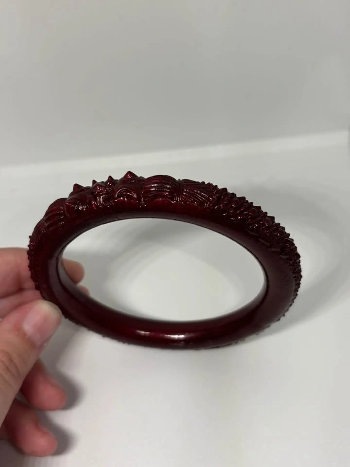 Vintage Carved Red Cinnabar Lacquer Dragon Bangle - photo 2