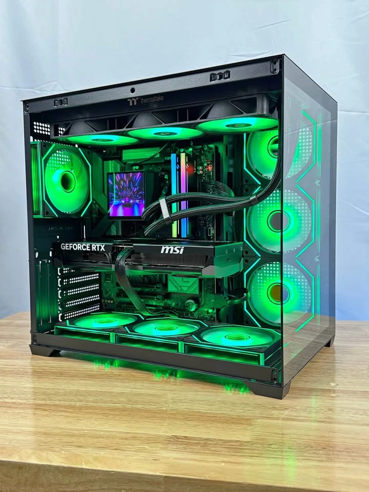 RTX 5070 Ti | Ryzen 9800x3D | 32GB RAM | 1TB SSD - Gaming PC