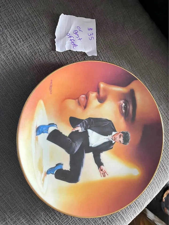 Elvis Plate Blue Suede Shoes thumbnail