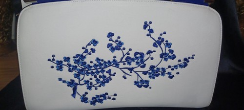 Ashro Elegant White & Cobalt Blue Embroidered Floral Satchel Bag - photo 2