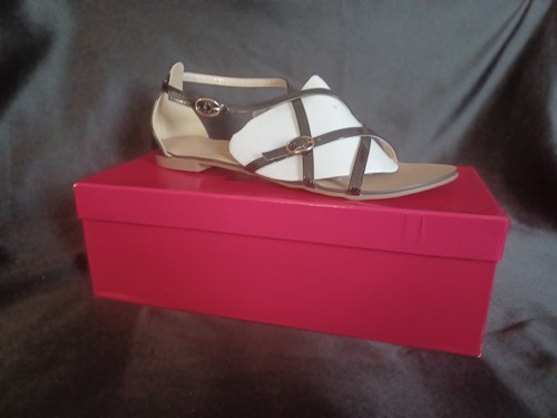 Ann Creek Isla Black Sandals - Size 9 or 9.5 - photo 2