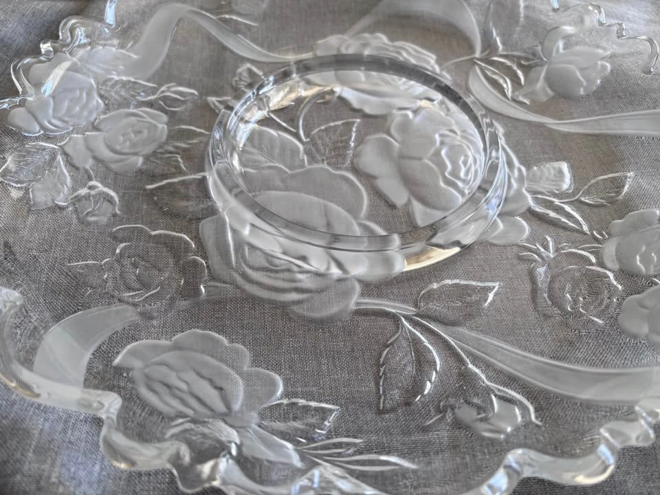 Mikasa Frosted Rose Glass Platter - photo 2