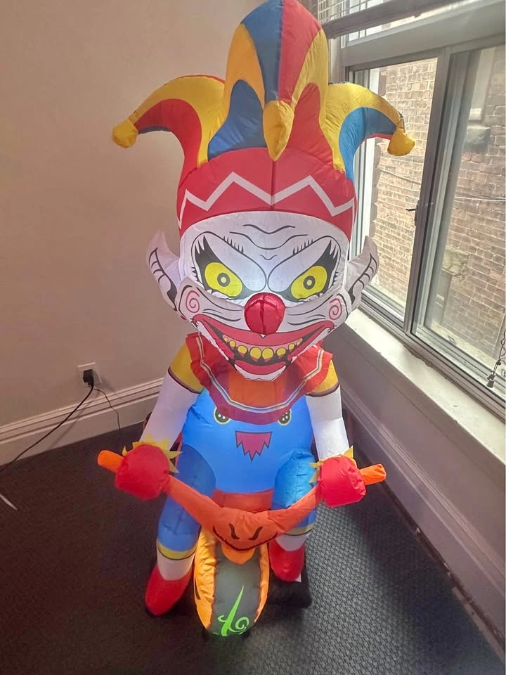 Inflatable evil clown