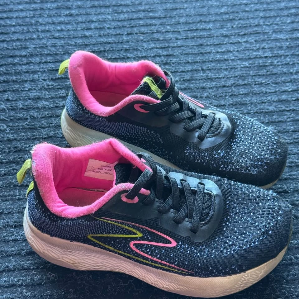 Under Armour and Athletic Works Toddler Shoes - photo 3