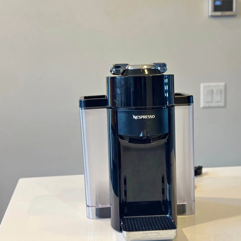 Nespresso Vertuo by De'Longhi coffee and espresso machine