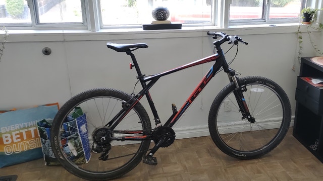 GT Aggressor Mountain Bicycle