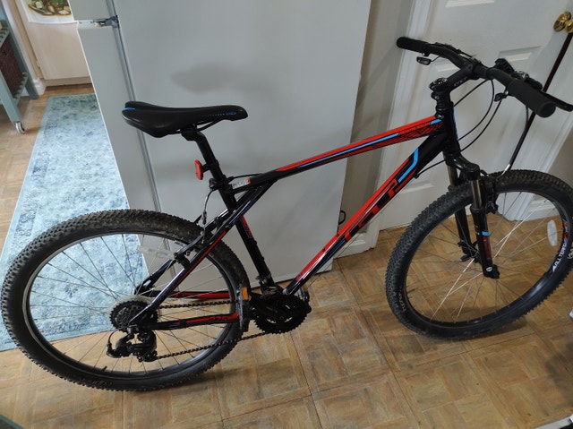GT Aggressor Mountain Bicycle - photo 2