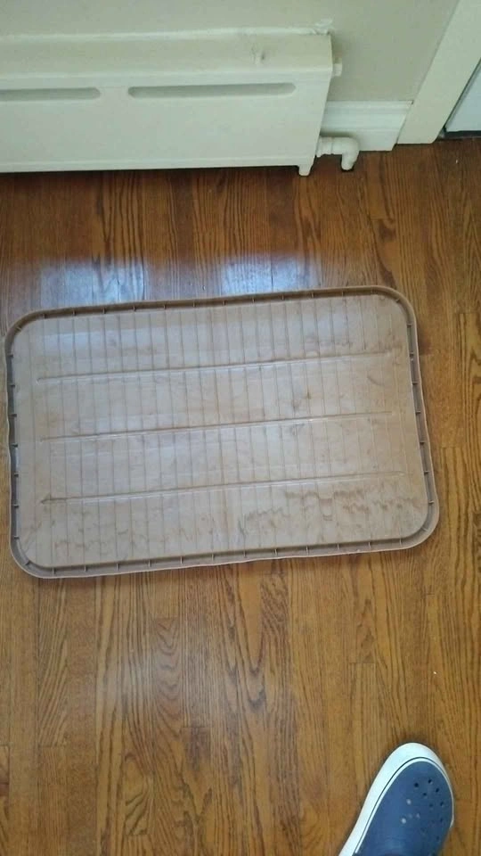 Rubbermaid Boot Tray 27"W by 17"H - photo 2