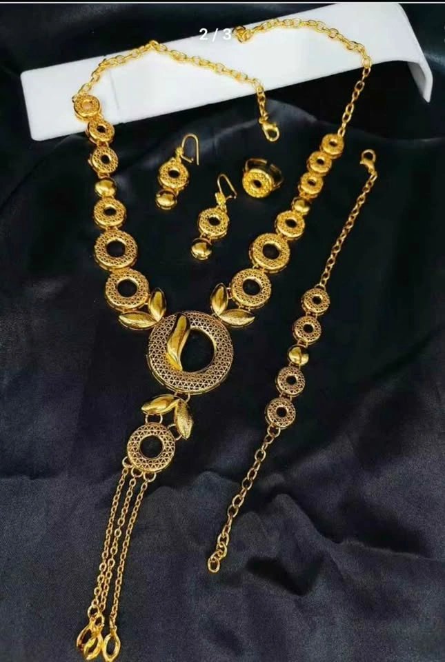 Gold-Toned Fashion Jewelry Set