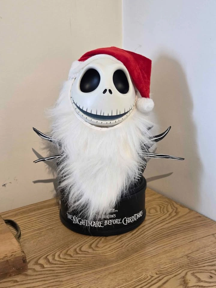 Nightmare Before Christmas Ultimate Collectors Edition Bust - photo 2