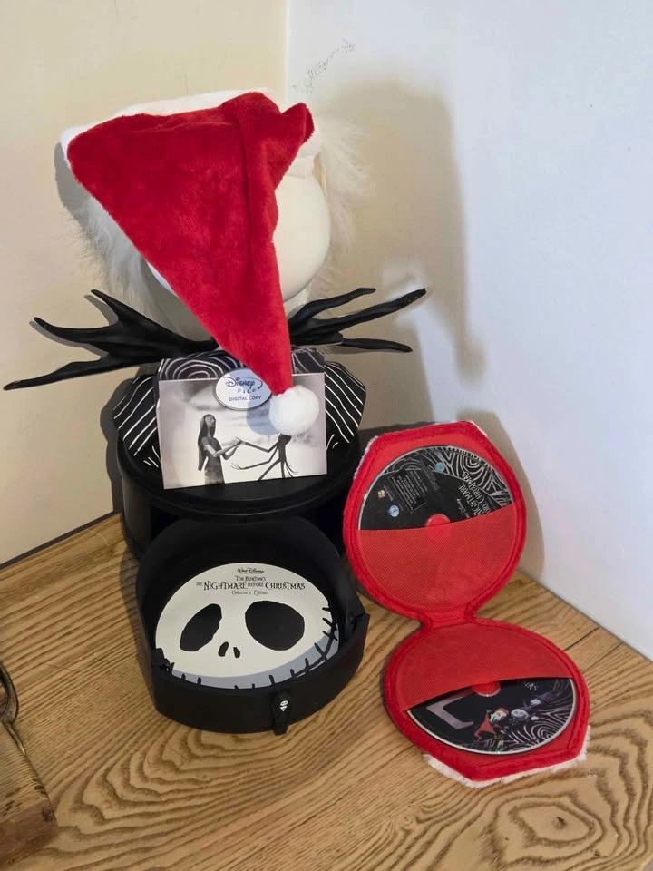 Nightmare Before Christmas Ultimate Collectors Edition Bust - photo 3