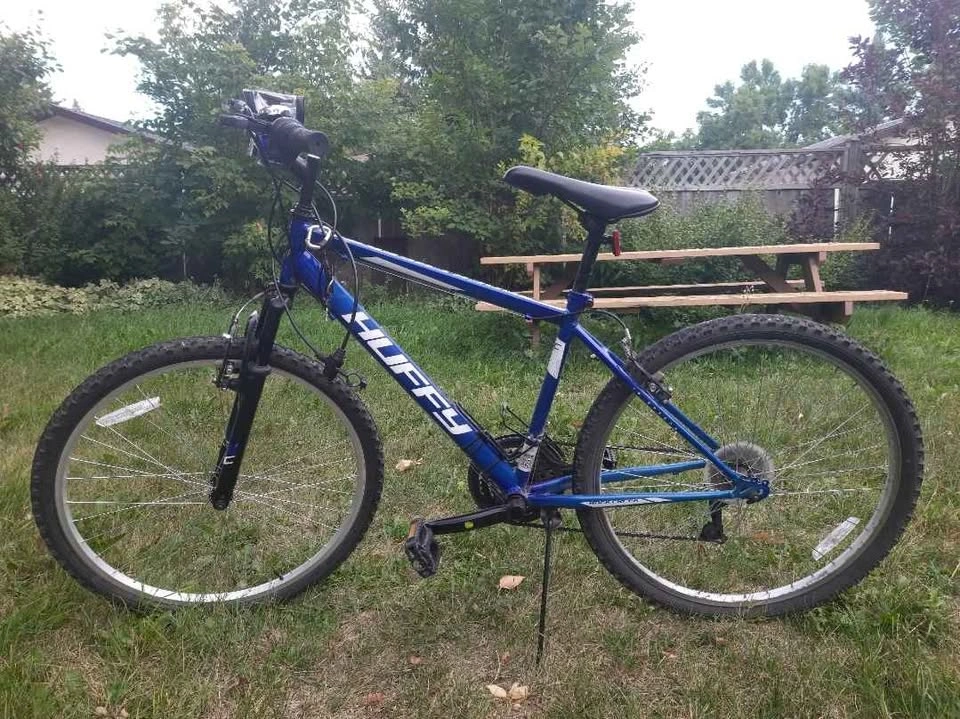 26" Huffy Mountain Bike with original packaging box - photo 2
