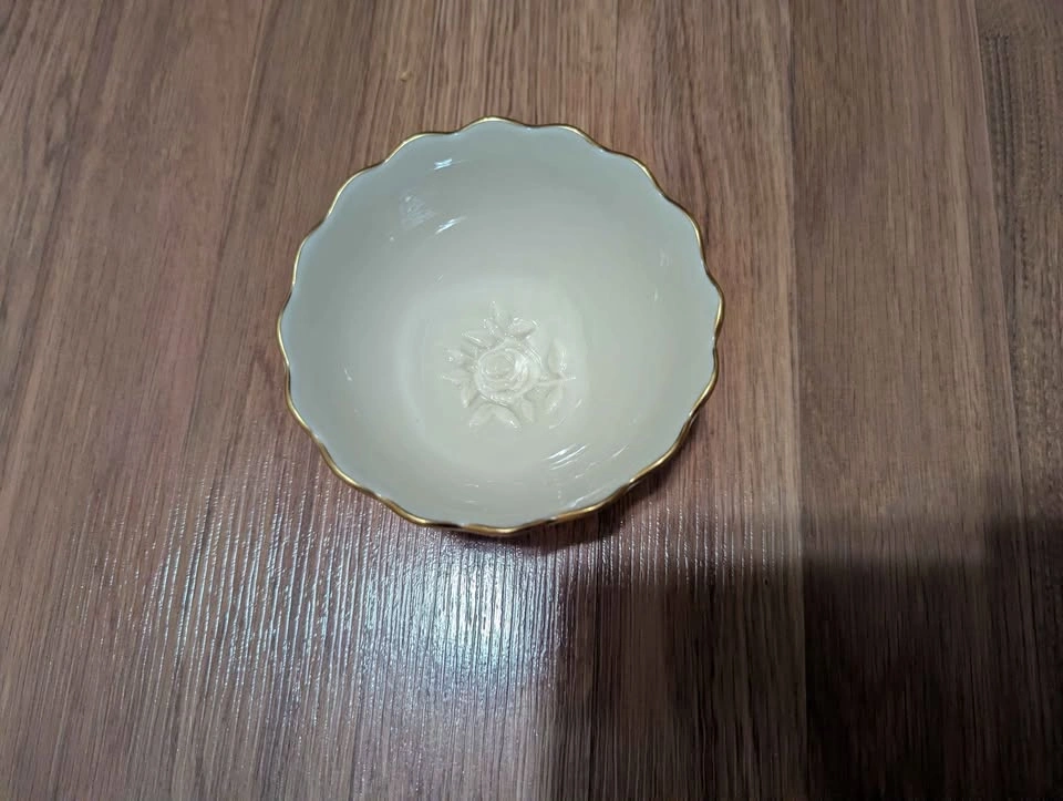 Set of Lenox Ceramic Bowls - photo 2