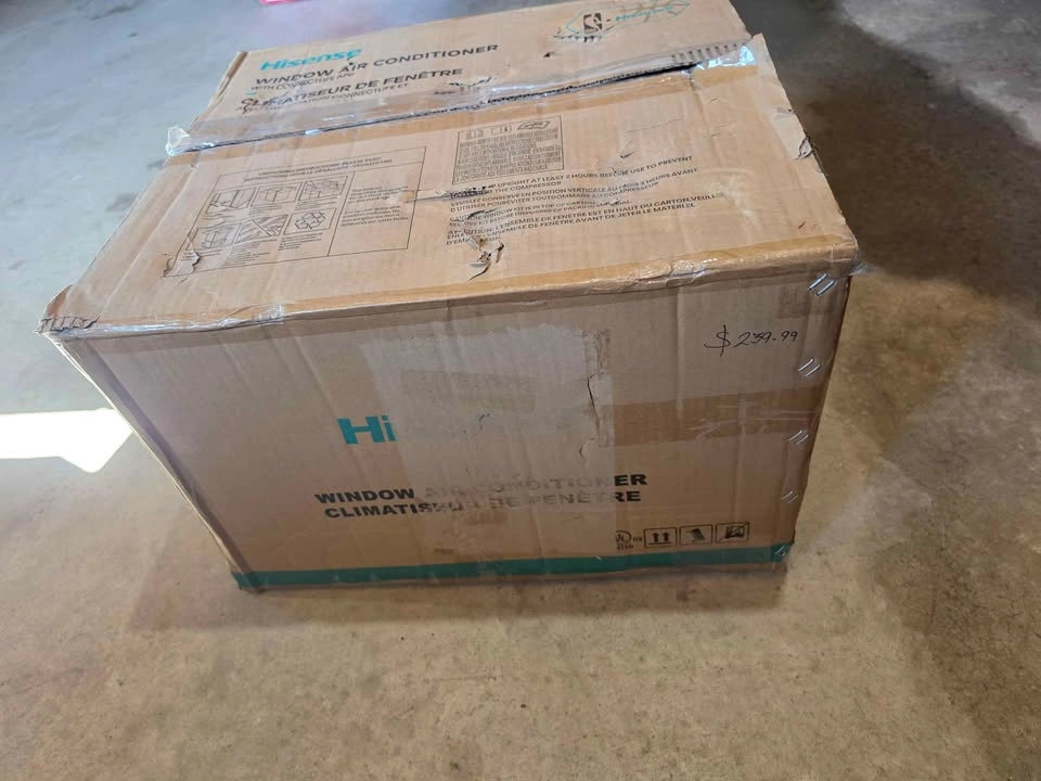 Hisense 10000 BTU Window Air Conditioner - photo 2