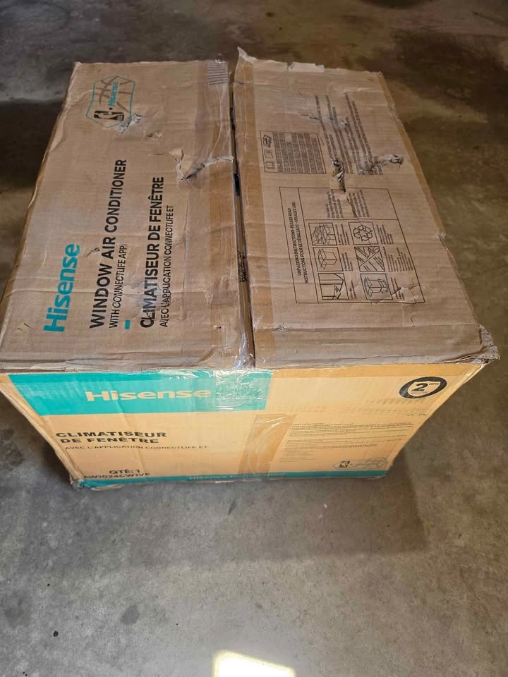 Hisense 10000 BTU Window Air Conditioner - photo 3