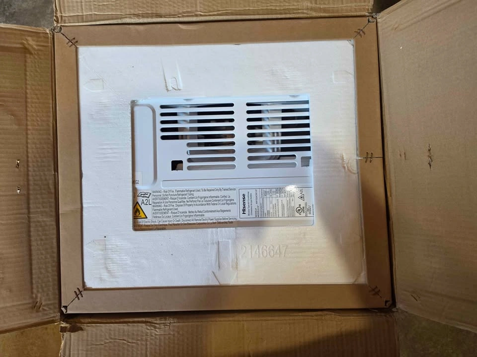 Hisense 10000 BTU Window Air Conditioner - photo 5
