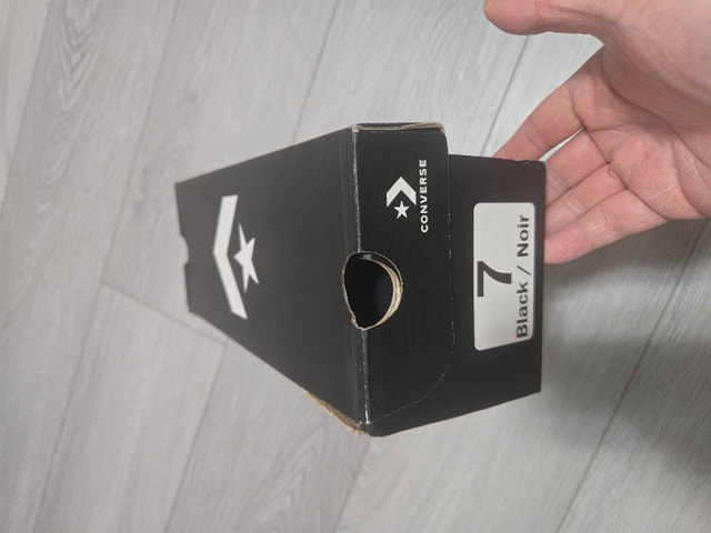 Converse Chuck Taylor All Star Unisex W7/M5 - BNIB - photo 3