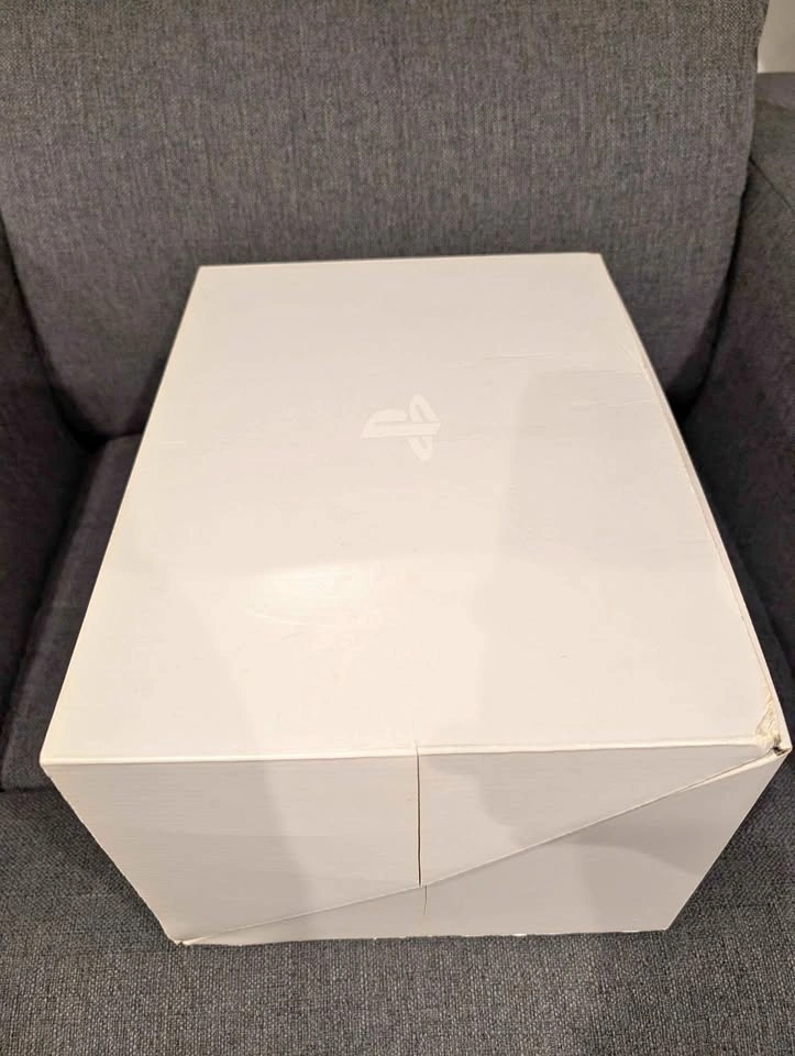 PlayStation VR (Willing to Trade for PS3/4/5 games)