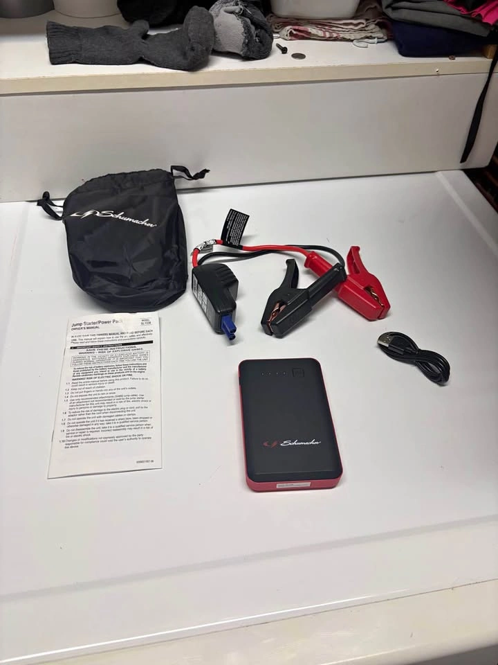 Schumacher SL1338 400A Lithium Car Jump Starter / Power Pack