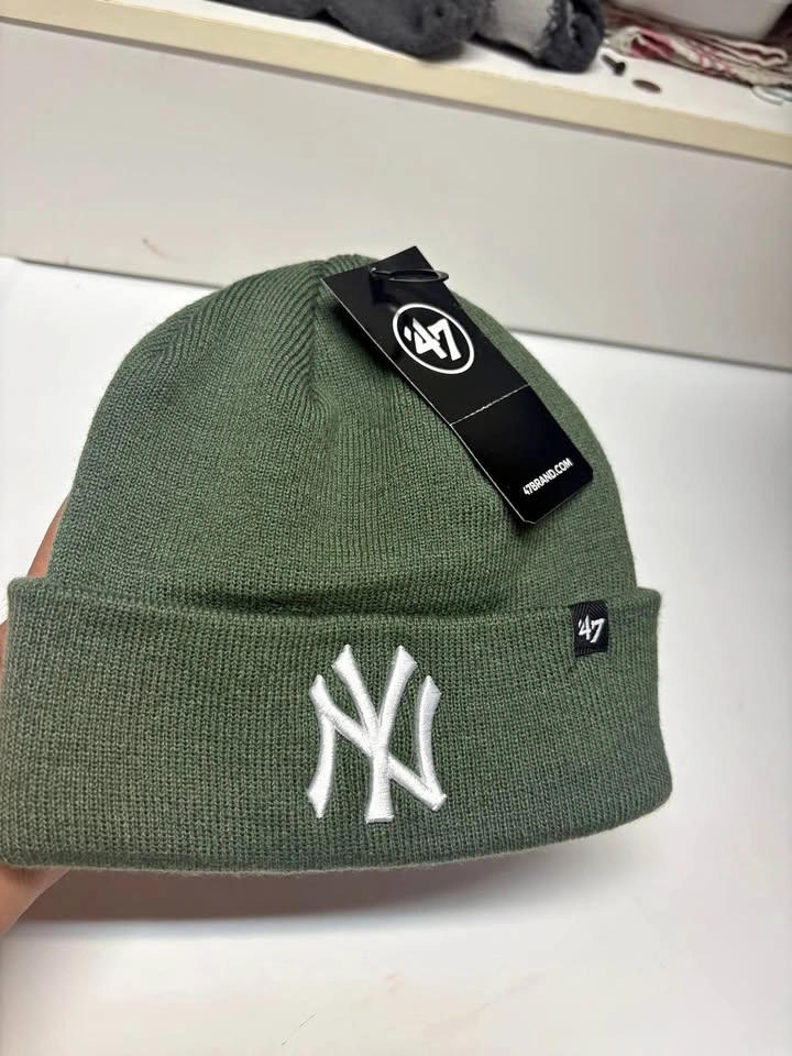 New York Yankees '47 Cuffed Knit Beanie – Olive Green