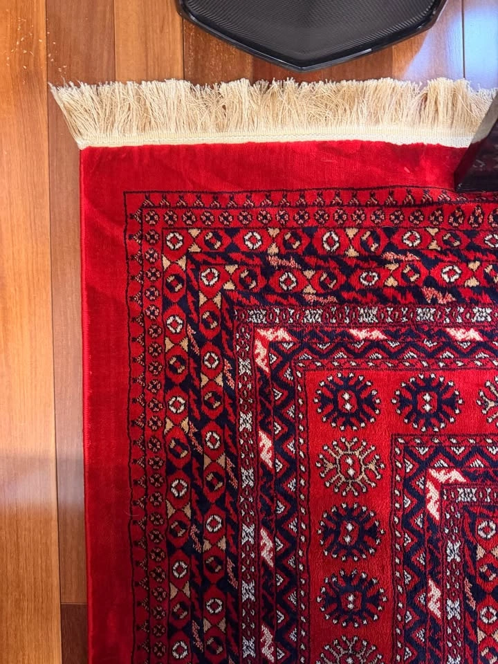 Red Persian Style Area Rug - photo 2