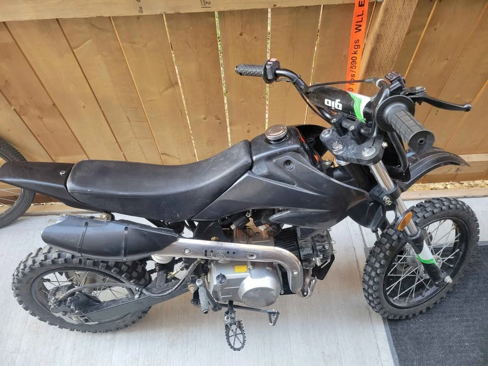 Gio gx 110cc dirtbike Cash or Trade (Good Condition) - photo 3