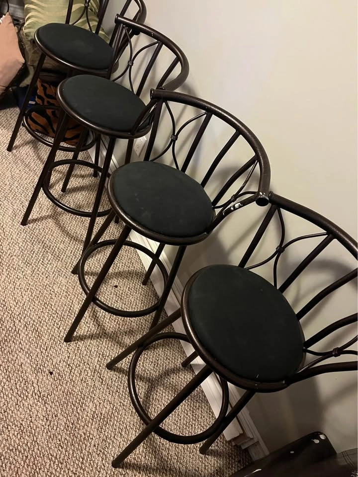 Set of 4 Swivel Metal Bar Stools - photo 2