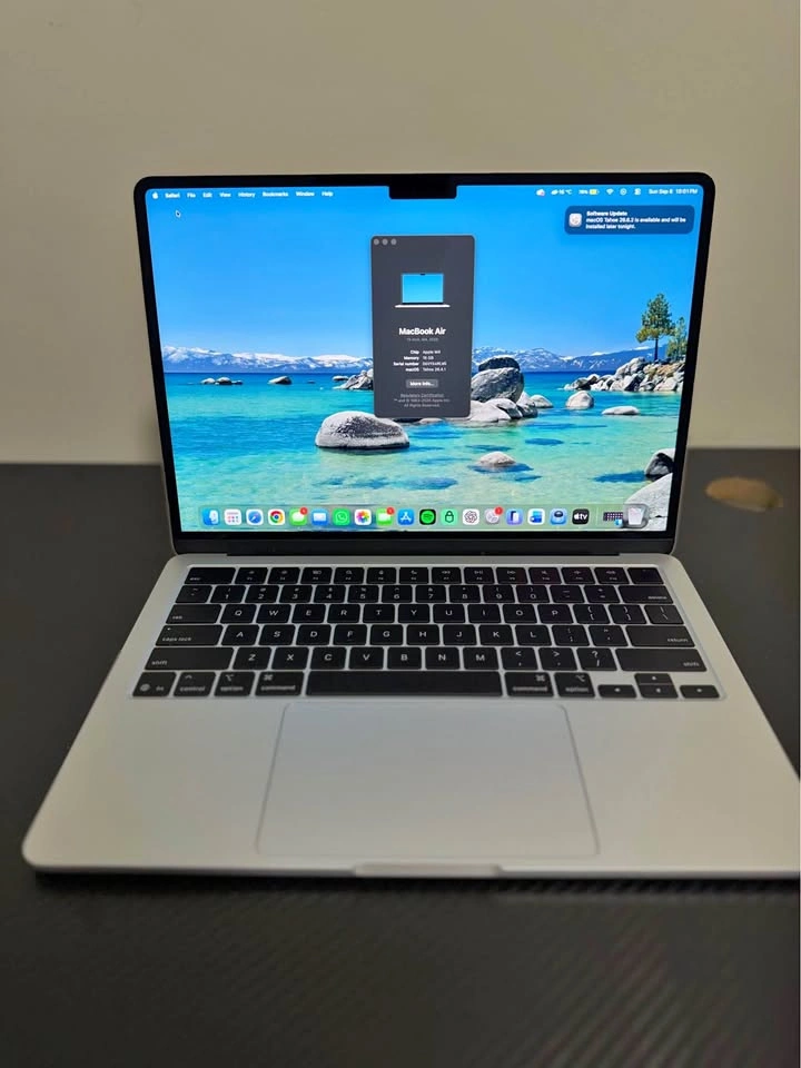 13” MacBook Air with M4 Chip (2025)