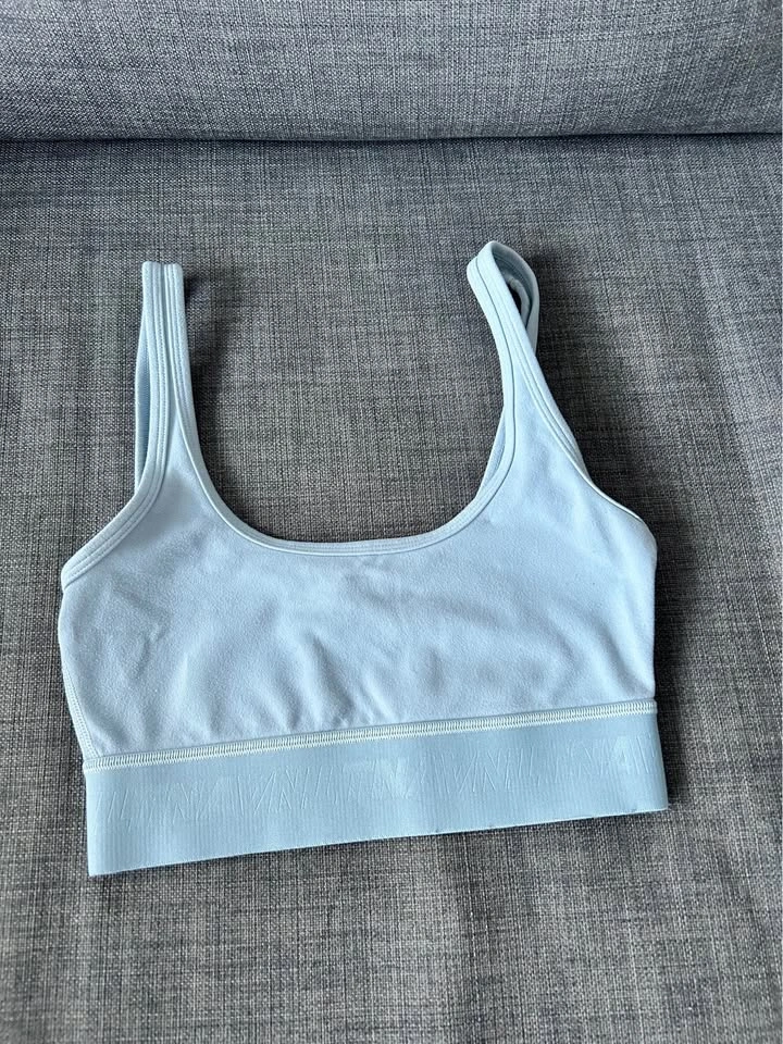 Aritzia TNA - Dune Blue Activewear Set (XS) - photo 2