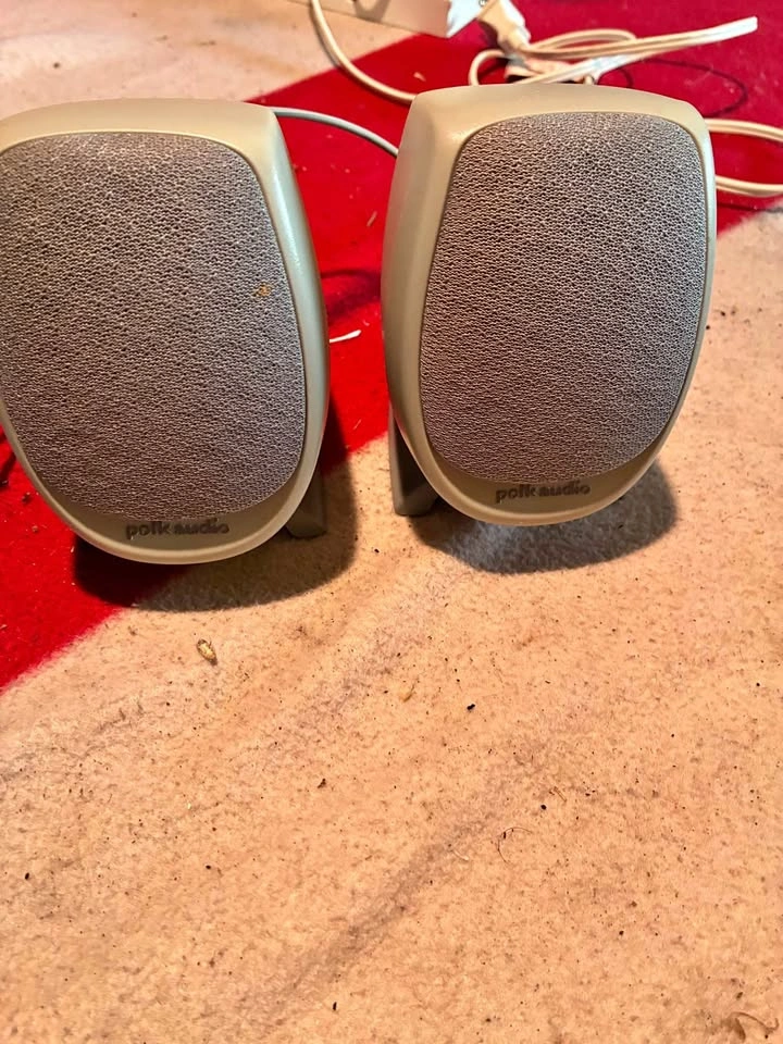 Polk Audio left and right desktop computer speakers