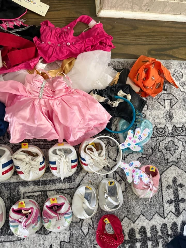 Build A Bear Clothing Lot - photo 4