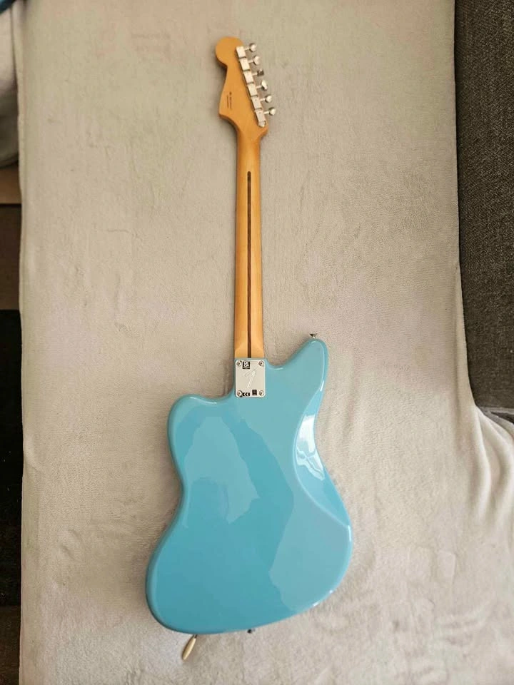 Fender Jazzmaster Electric Guitar - photo 4