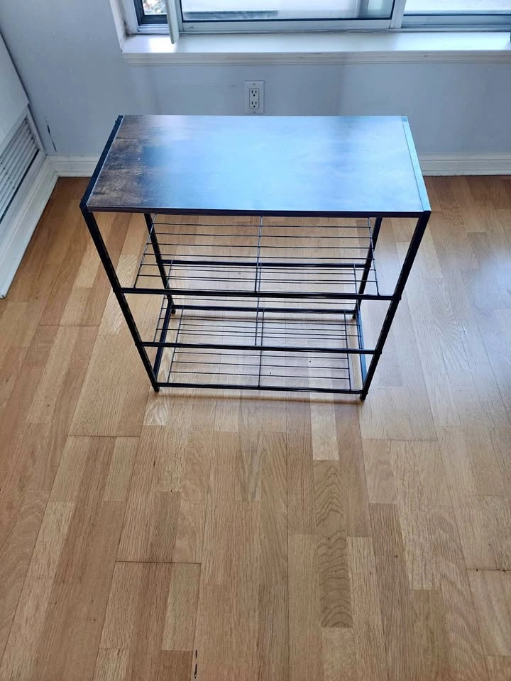 Shoe rack for 8-12 pair of shoes