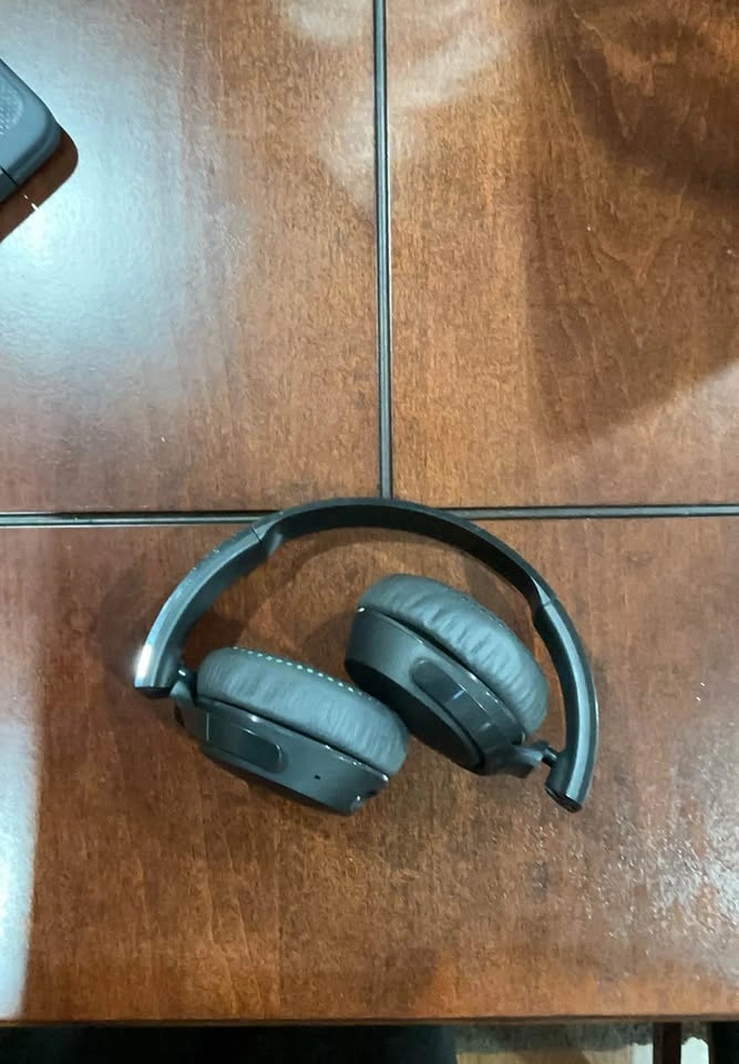 Skullcandy Riff Wireless 2 headphones - photo 3