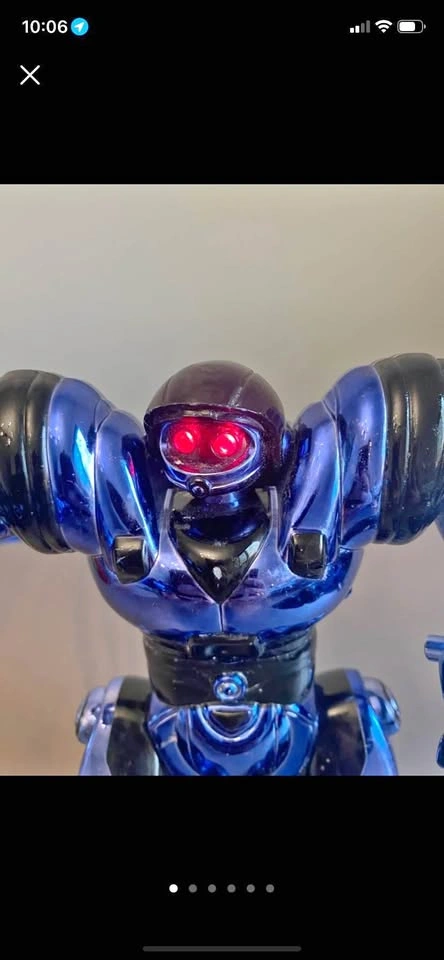 Wowwee Robosapien 2004
