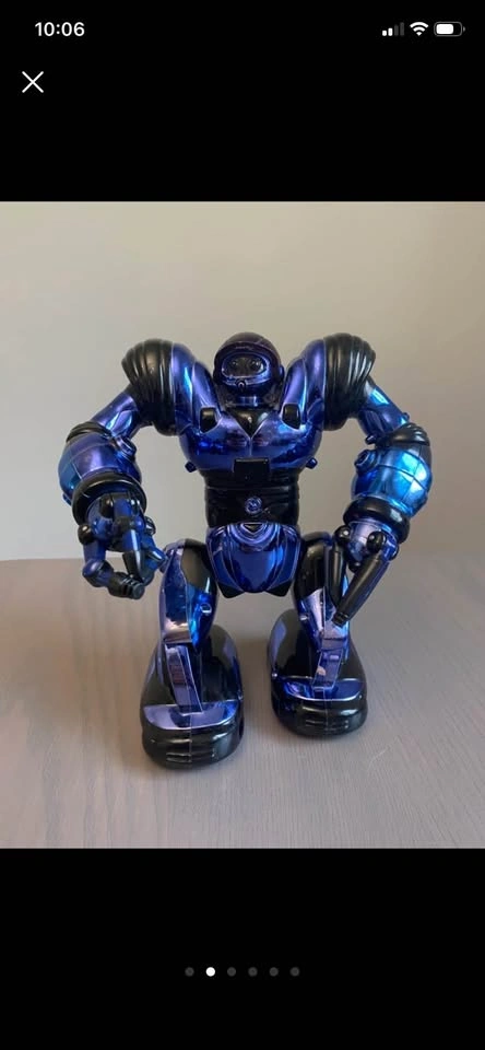 Wowwee Robosapien 2004 - photo 2