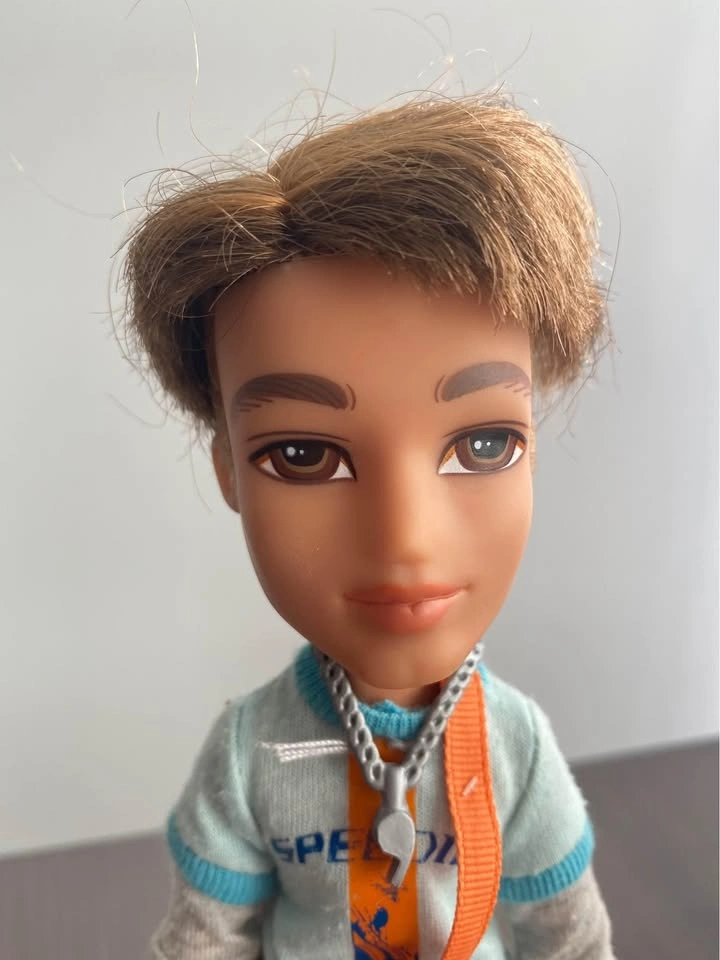 BRATZ doll BOYZ Feeling Feeli’ cool CADE Doll - photo 4