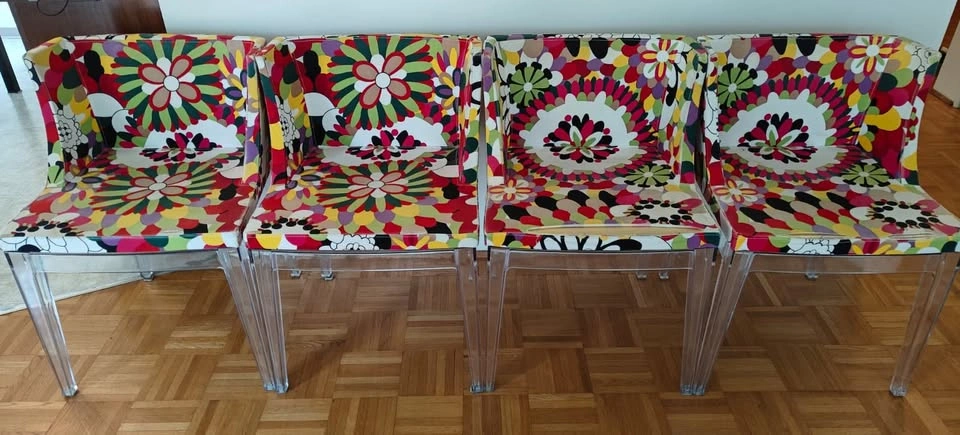 Set of 4 Flower Printed Upholstered Chairs + expandable Table - photo 2