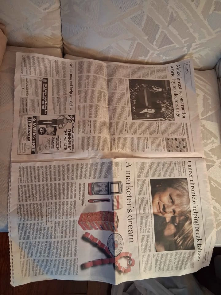 Vintage Toronto Star Newspaper Section - October 6, 2006 - photo 3